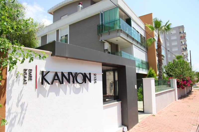 KANYON-2135-2
